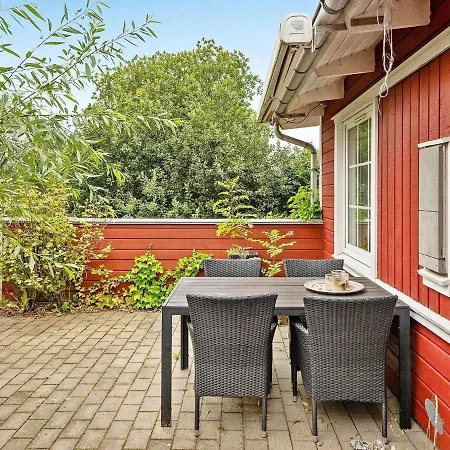 6 Person In Aabenraa-by Traum *